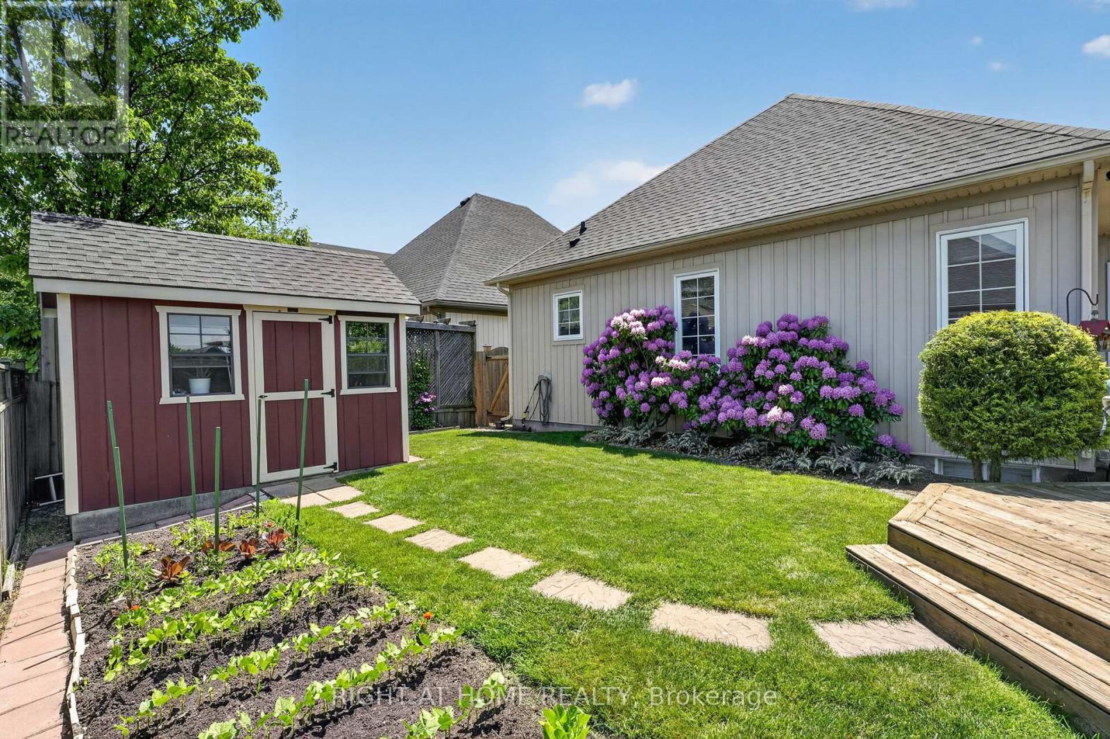2 SEYVAL PLACE - 45