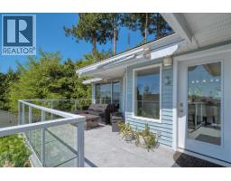 4723 Hotel Lake Road, Pender Harbour, BC V0N1S1 Photo 13