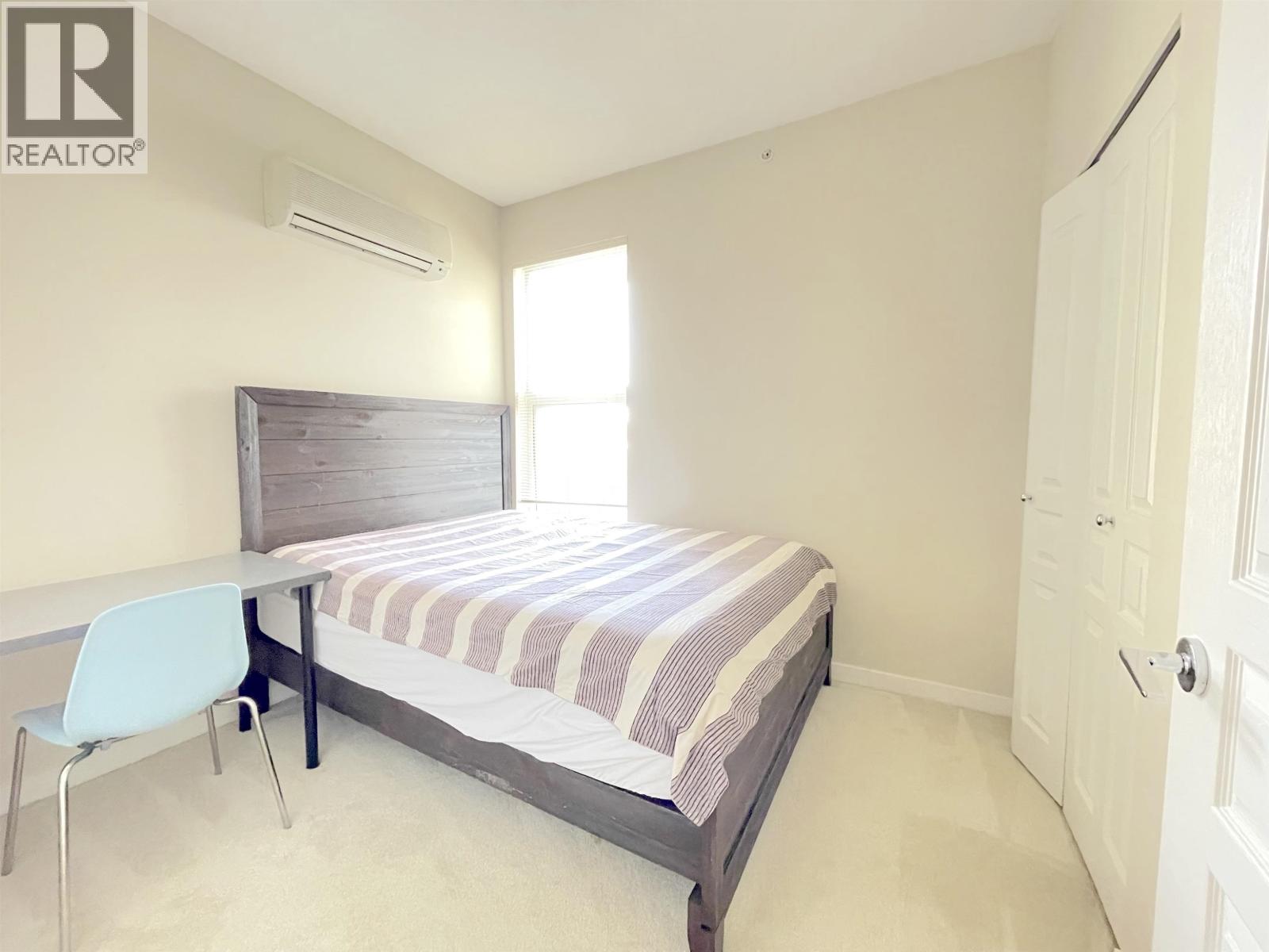 425 9399 ODLIN ROAD, Richmond