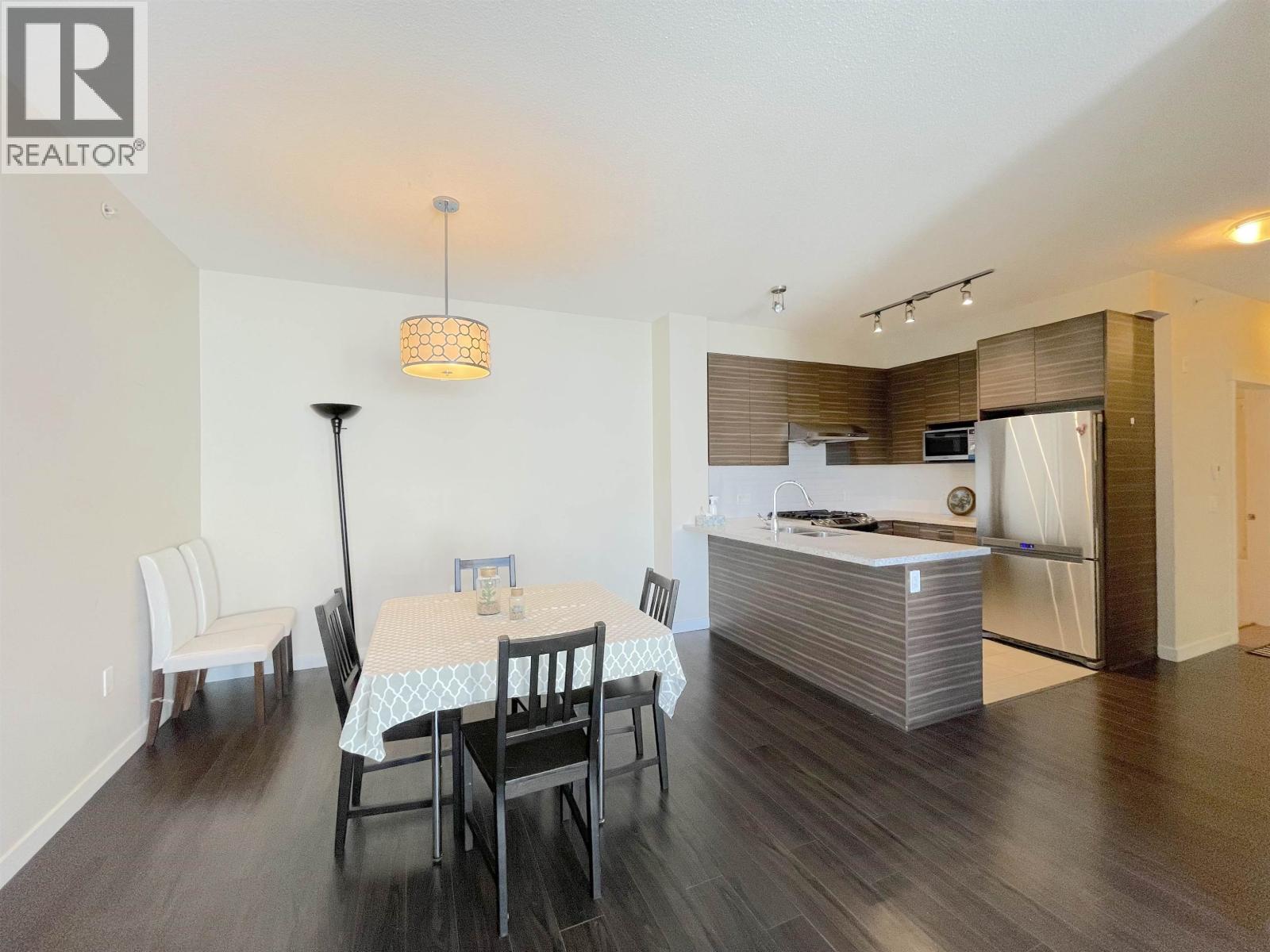 425 9399 ODLIN ROAD, Richmond
