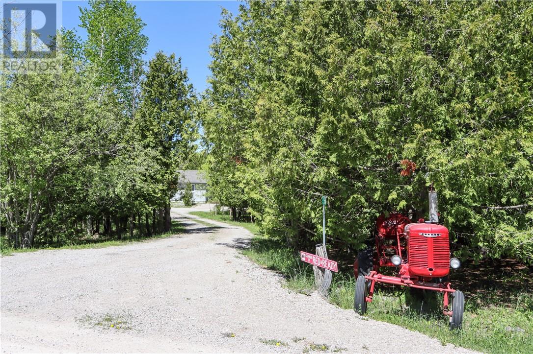590 Ice Lake Drive - 30