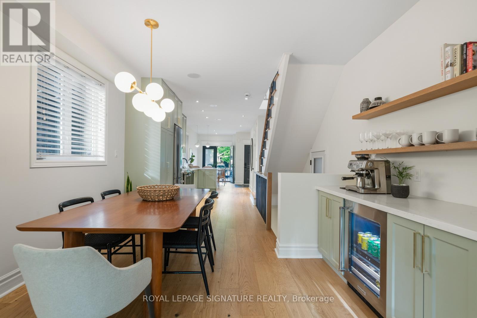 16A BINGHAM AVENUE - 22