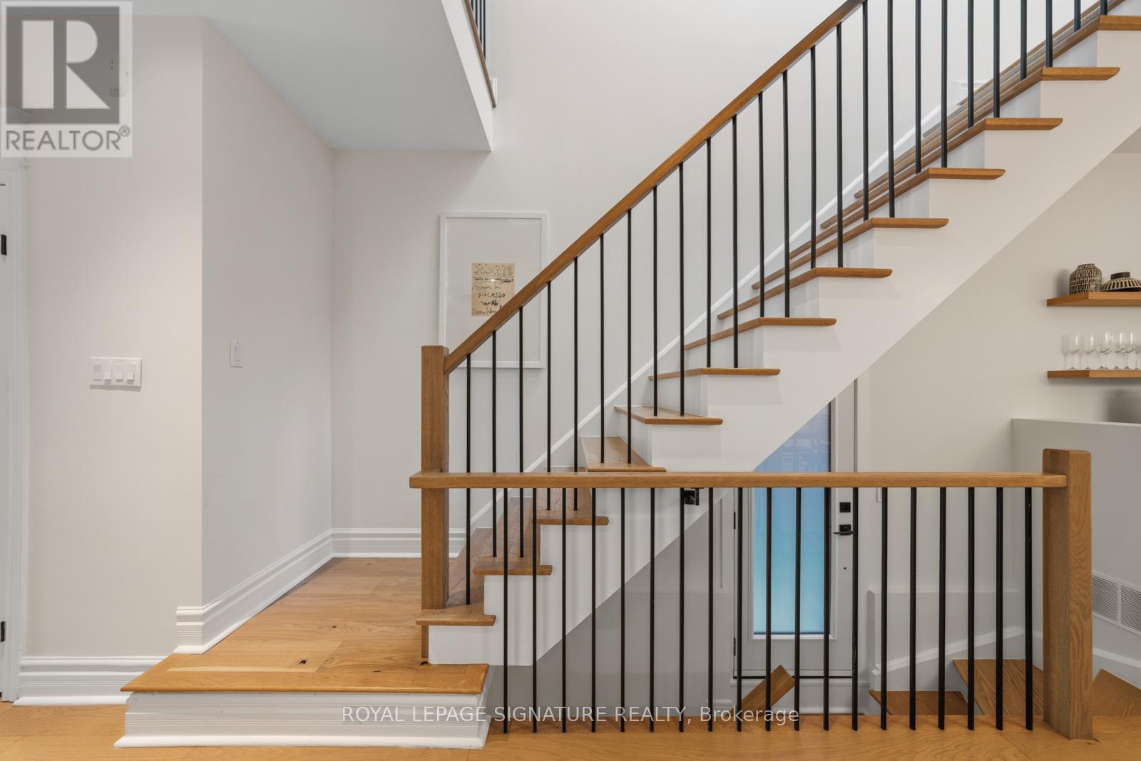 16A BINGHAM AVENUE - 23