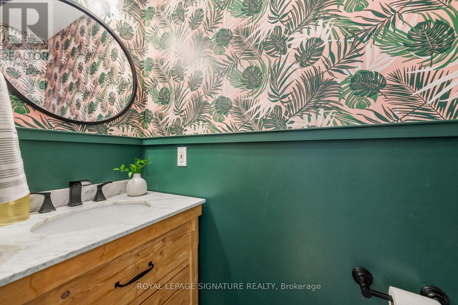 16A BINGHAM AVENUE - 24