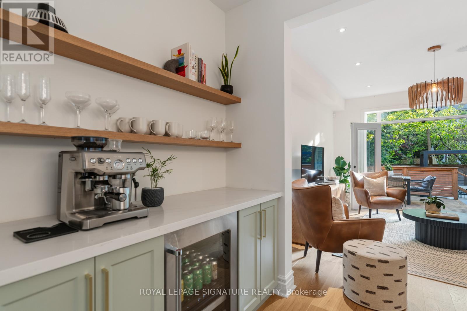 16A BINGHAM AVENUE - 6