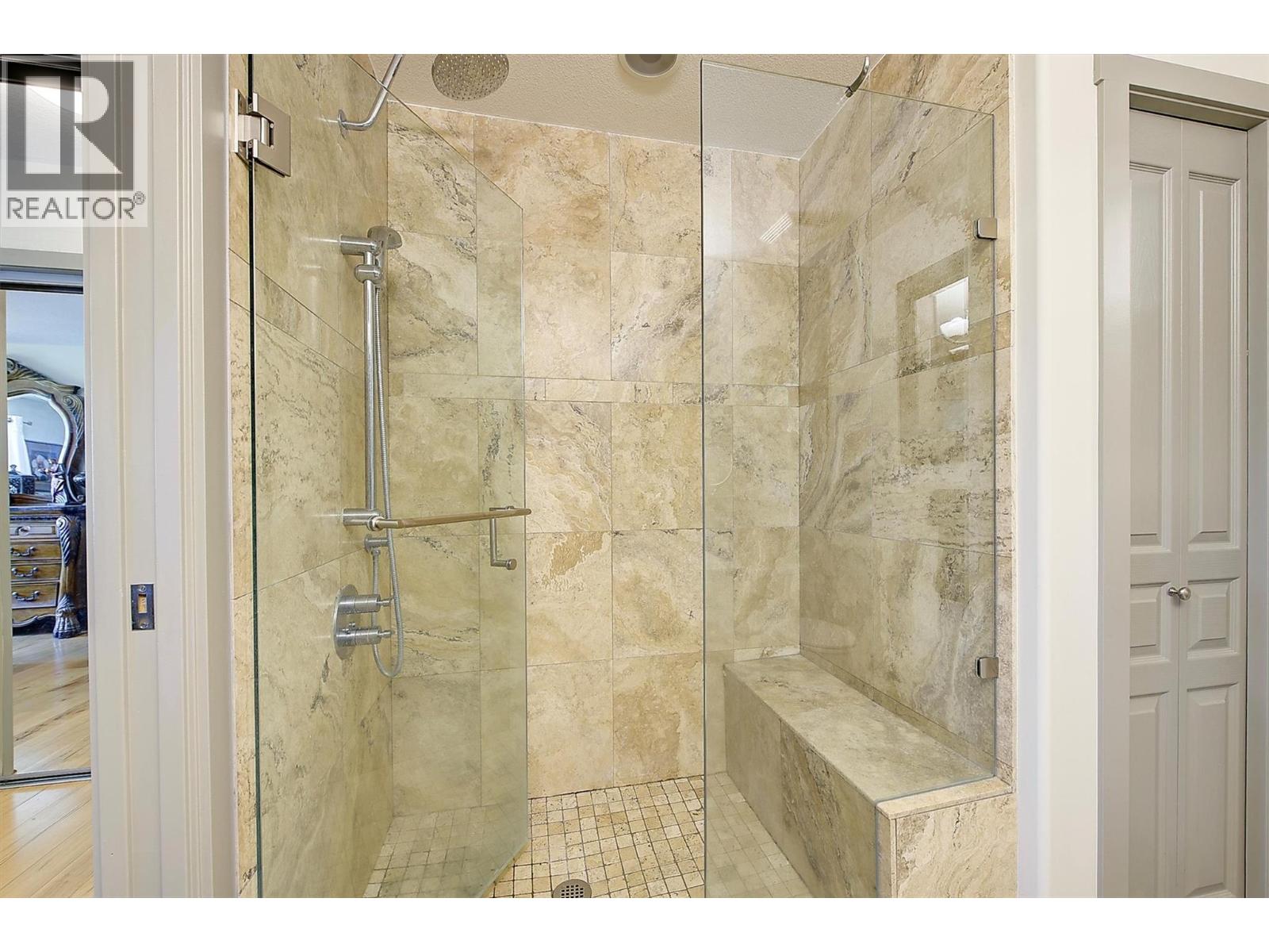 3590 Shadow Creek Drive - 40