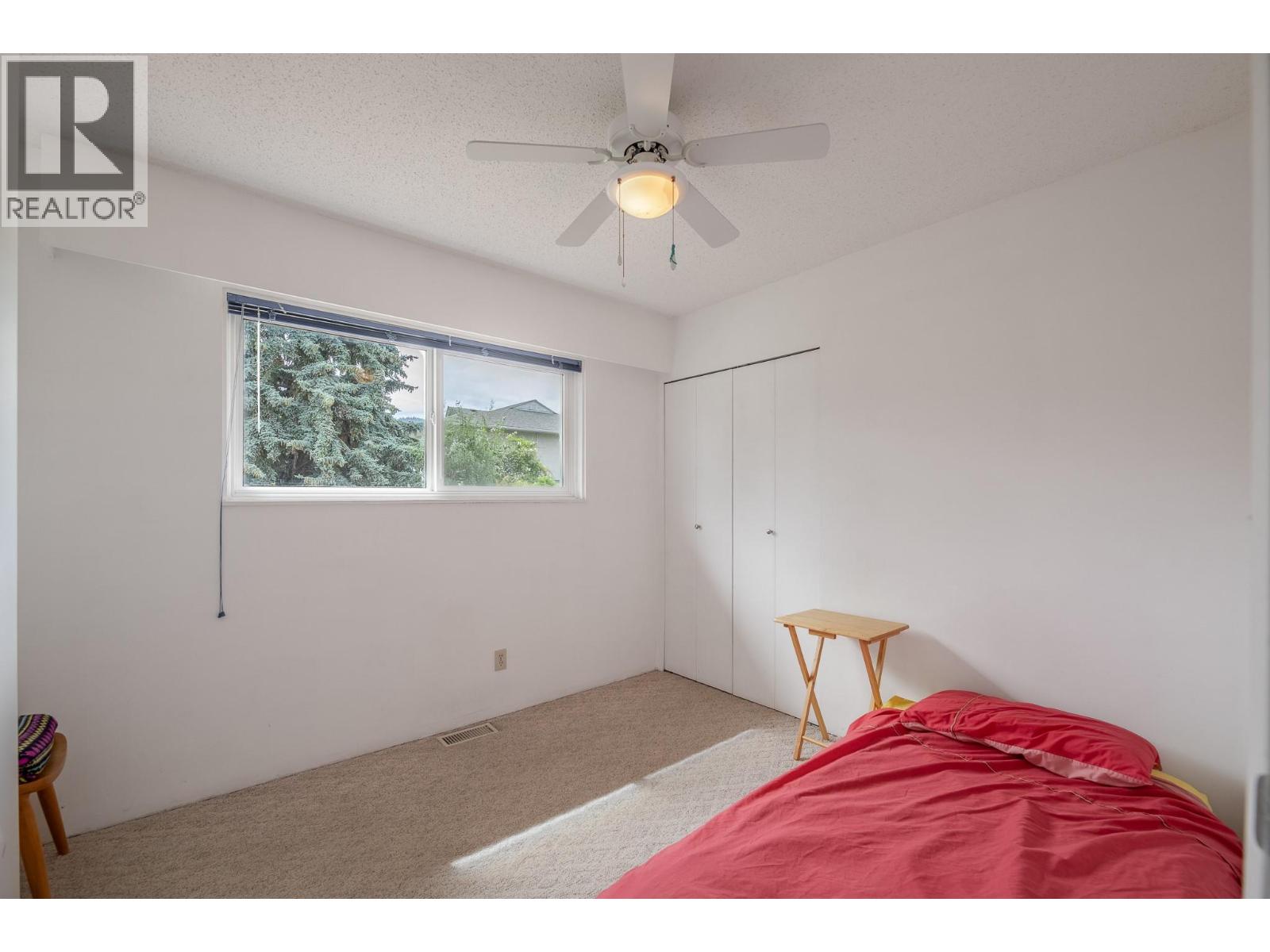 14812 Downton Avenue, Summerland