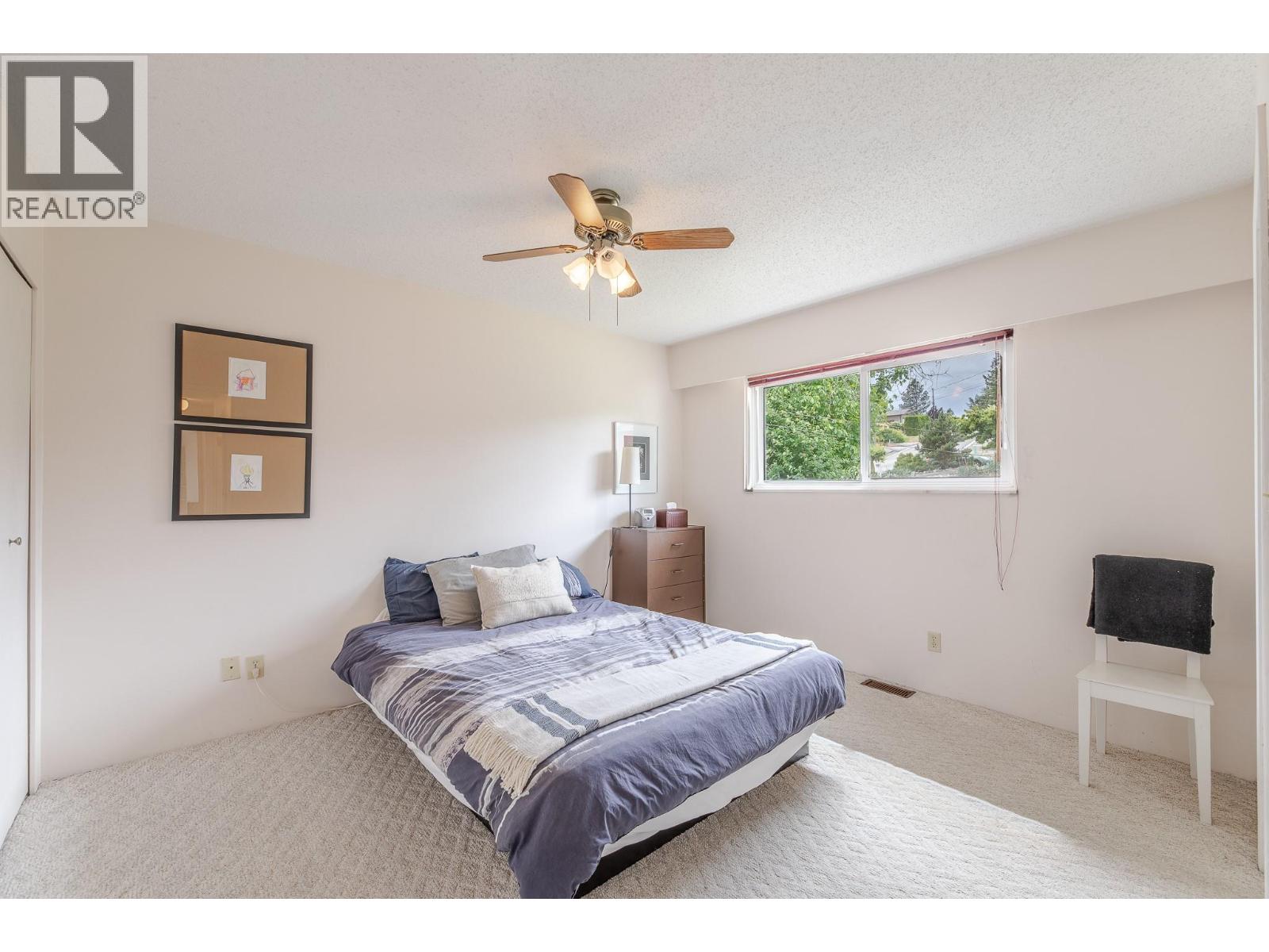 14812 Downton Avenue, Summerland