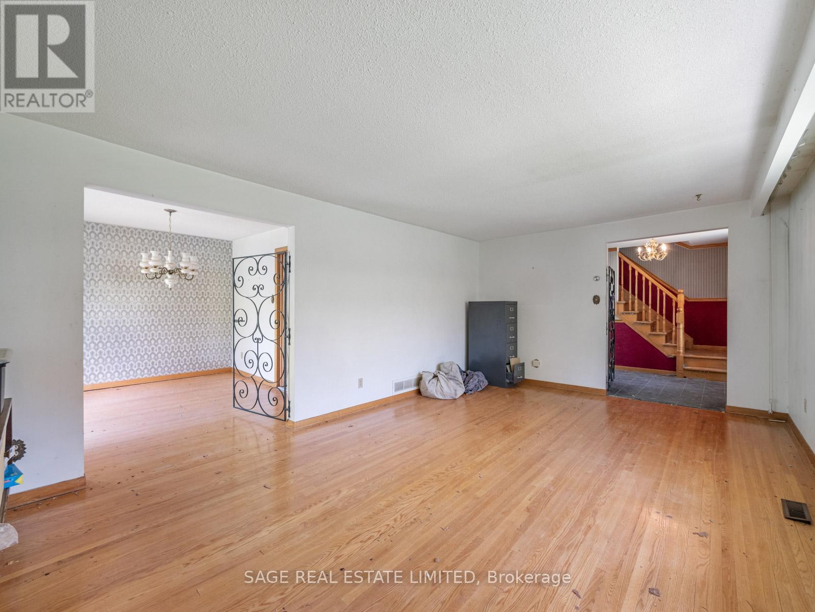 2 JOHNSON STREET - 11