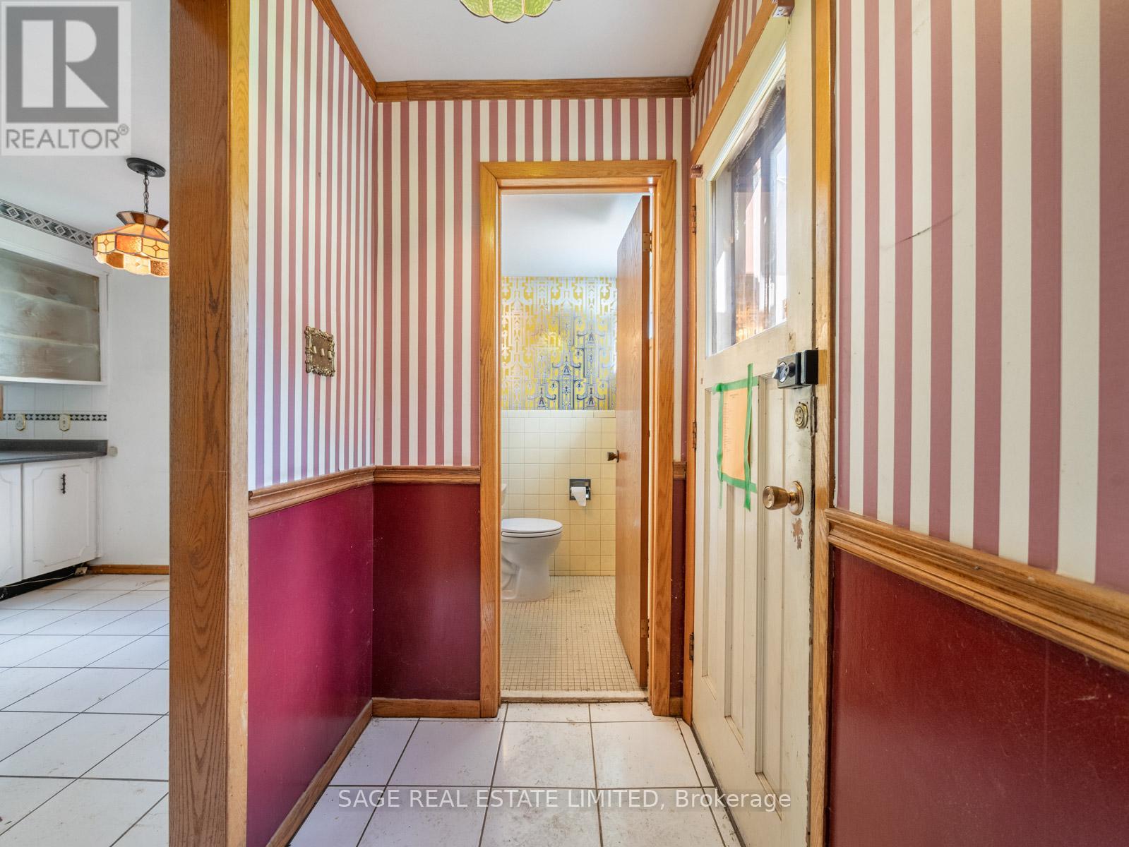 2 JOHNSON STREET - 3