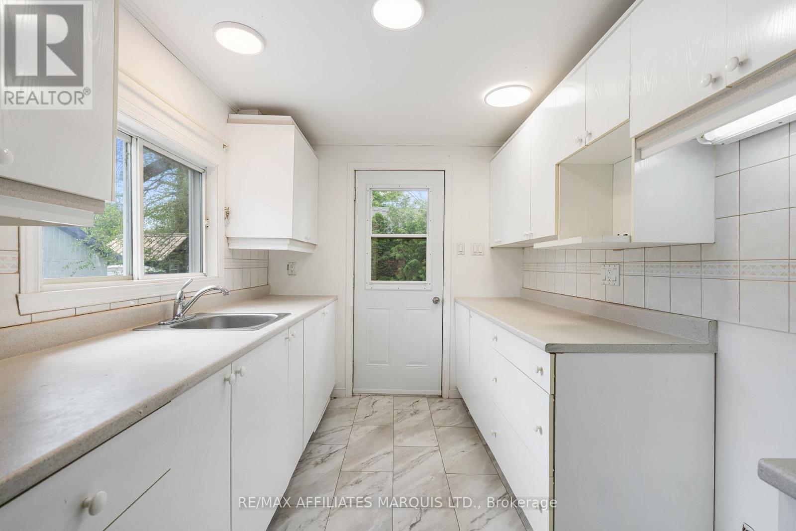 6229 67TH AVENUE - 11