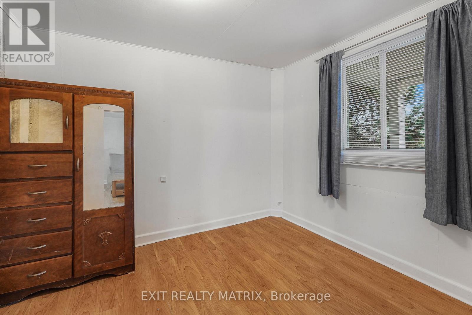 3704 DROUIN ROAD - 11