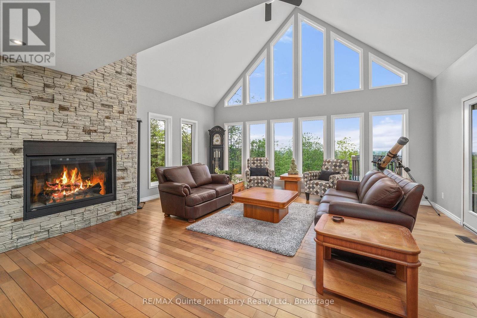 331 DREWERY STREET - 4