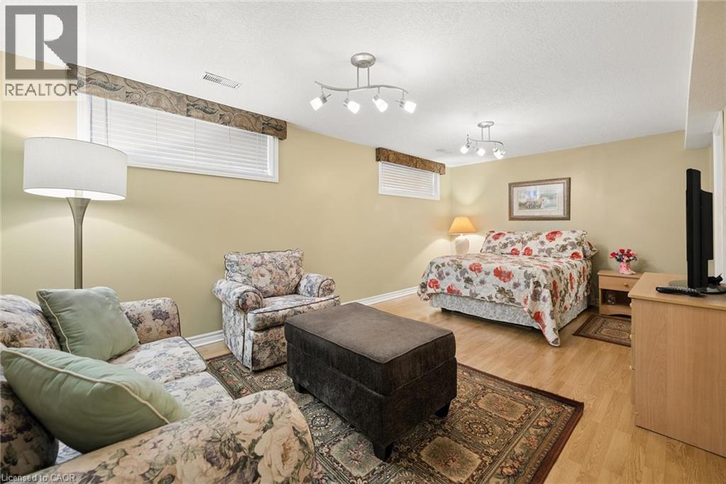 214 GREY FOX Drive - 28