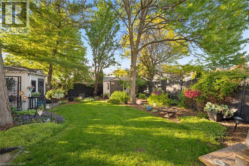 214 GREY FOX Drive - 41