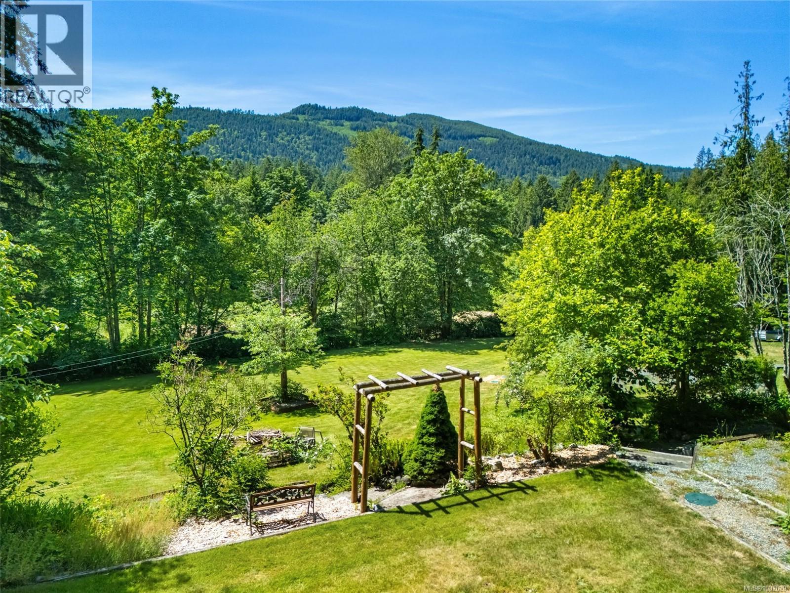 8644 Sweeney Rd - 12