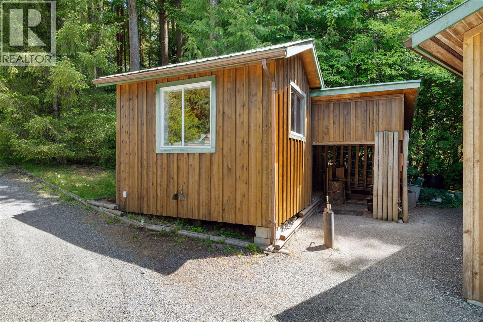 8644 Sweeney Rd - 68