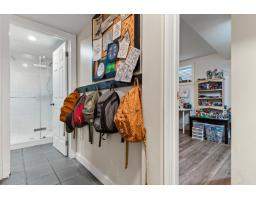 34251 George Ferguson Way, Abbotsford, BC V2S2N6 Photo 28