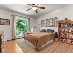 34251 George Ferguson Way, Abbotsford, BC V2S2N6 Photo 16