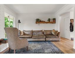 34251 George Ferguson Way, Abbotsford, BC V2S2N6 Photo 8