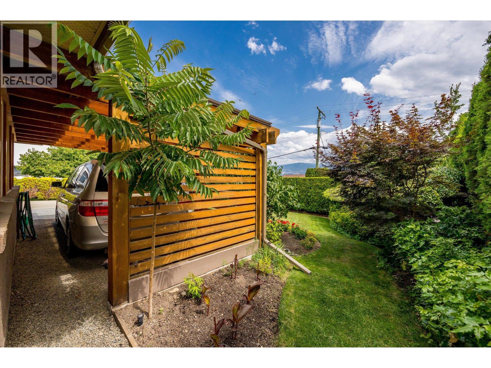 1670 Pritchard Drive - 73