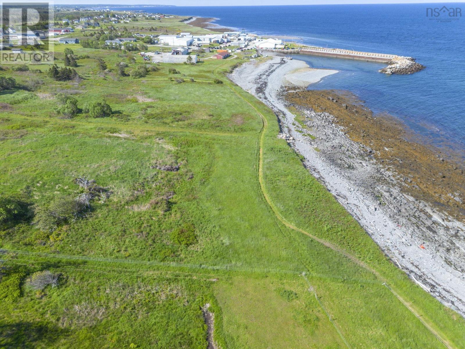 Property 22 of 25 of lot 2 1 Highway