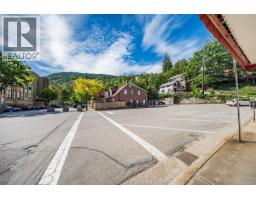 1500 Cedar Avenue, Trail, BC V1R4C6 Photo 55