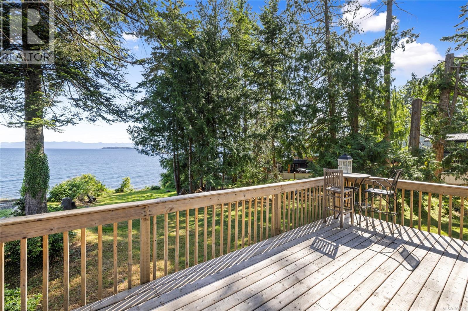 1378 Reef Rd, Nanoose Bay