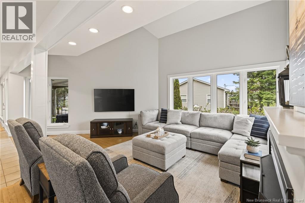 19 Crescent Road - 13