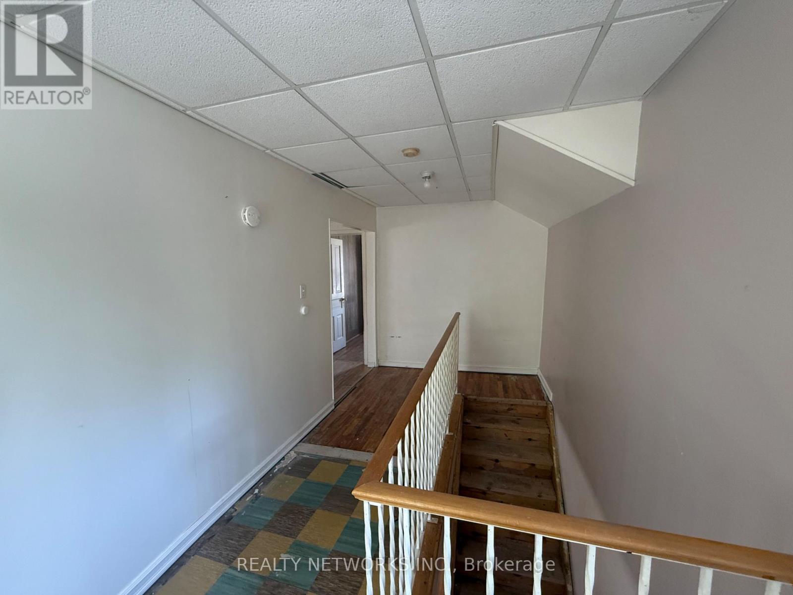 112 DWYER AVENUE - 12