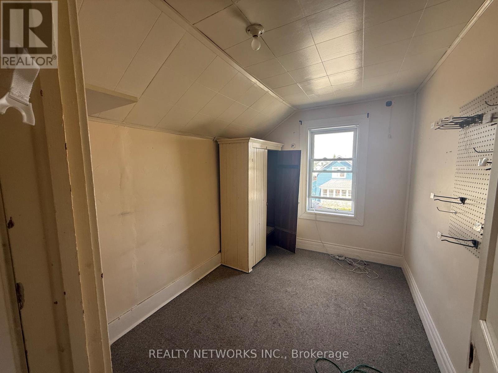 112 DWYER AVENUE - 14