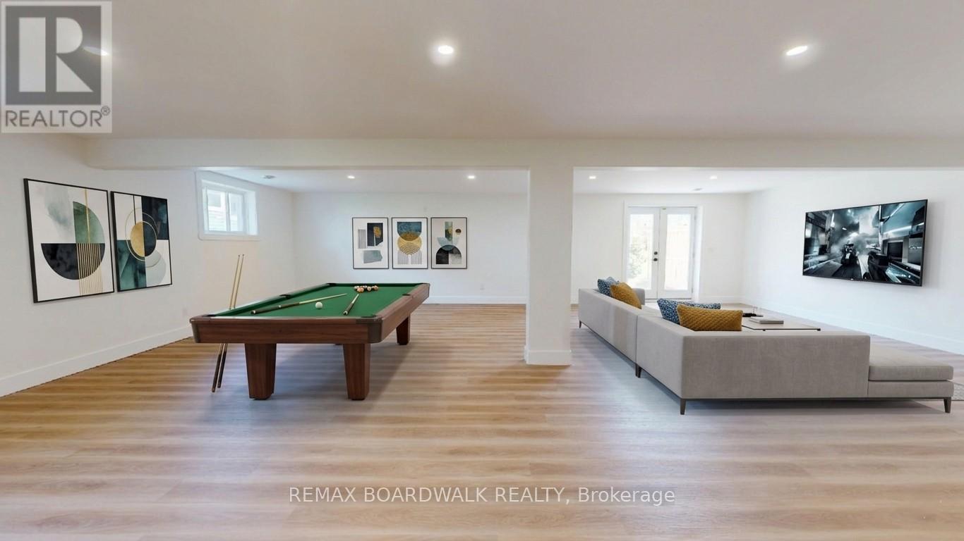 1025 ASPEN DRIVE - 33