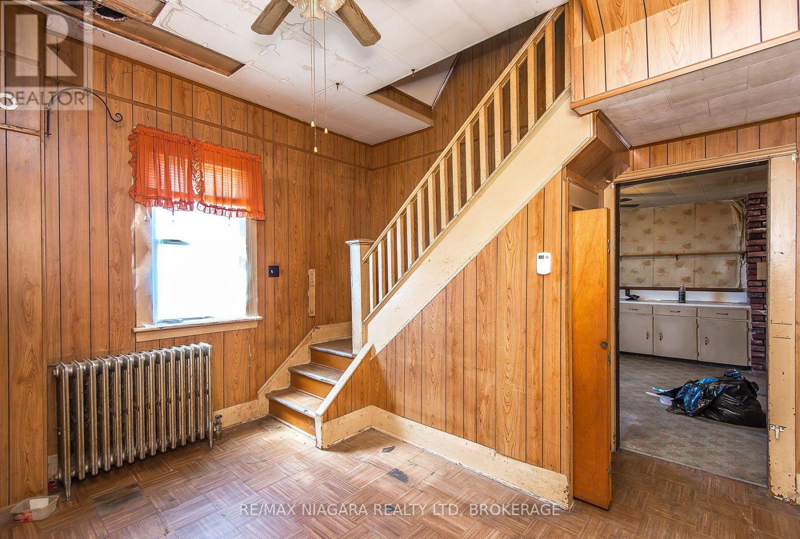 310 MITCHELL STREET - 6