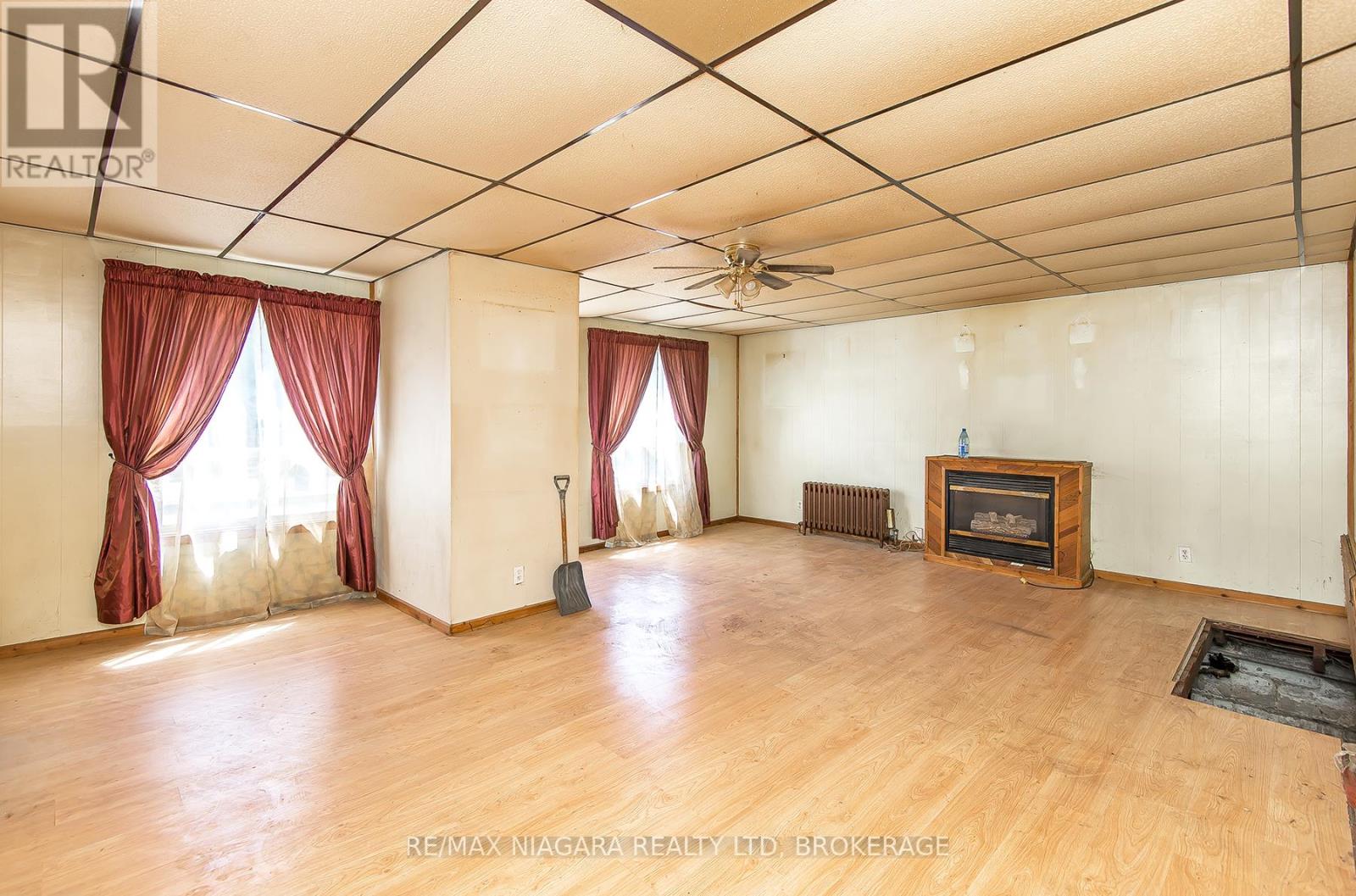 310 MITCHELL STREET - 9