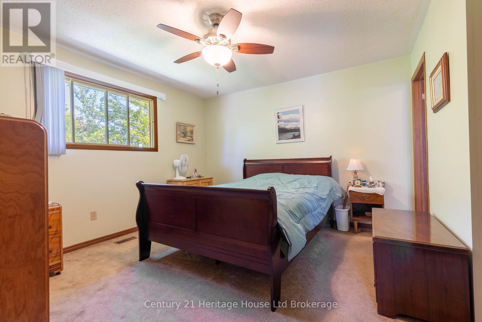 12 SPARTAN DRIVE - Image 18