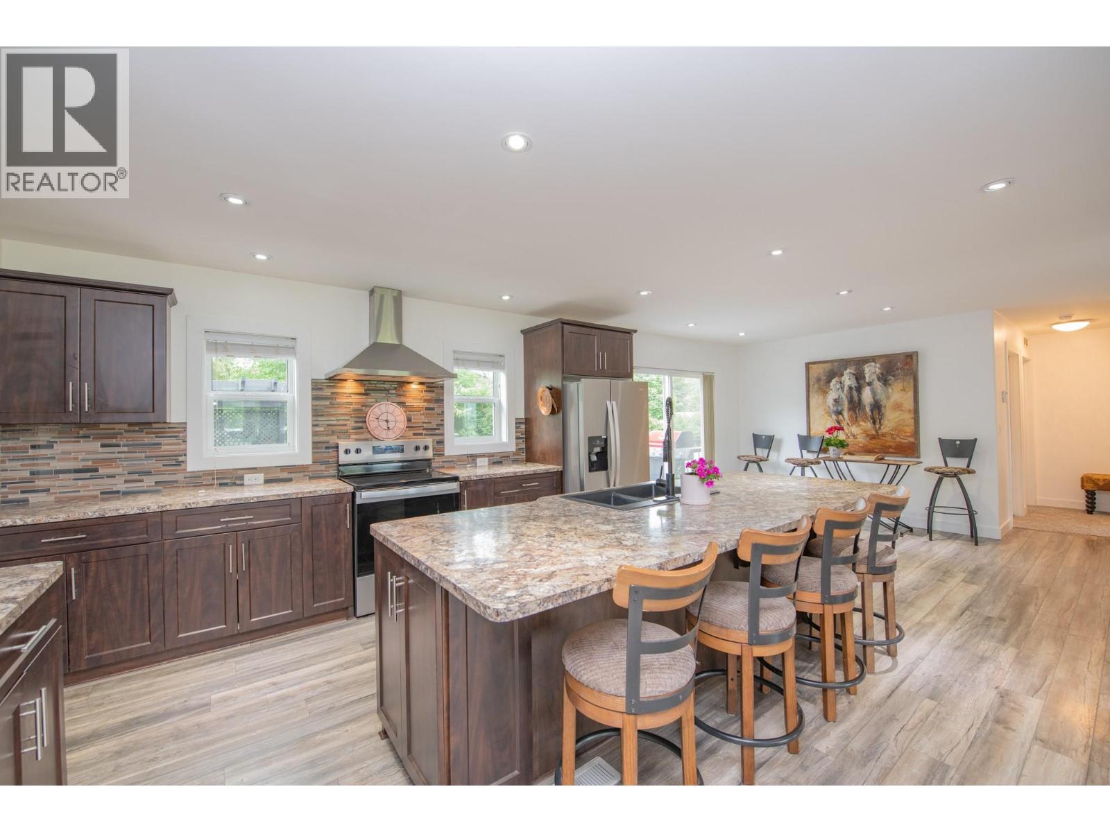272 Lumby Mabel Lake Road - 15