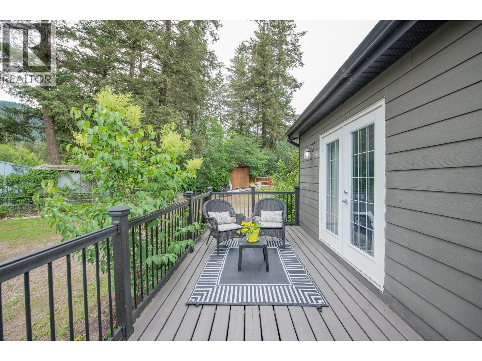 272 Lumby Mabel Lake Road - 23