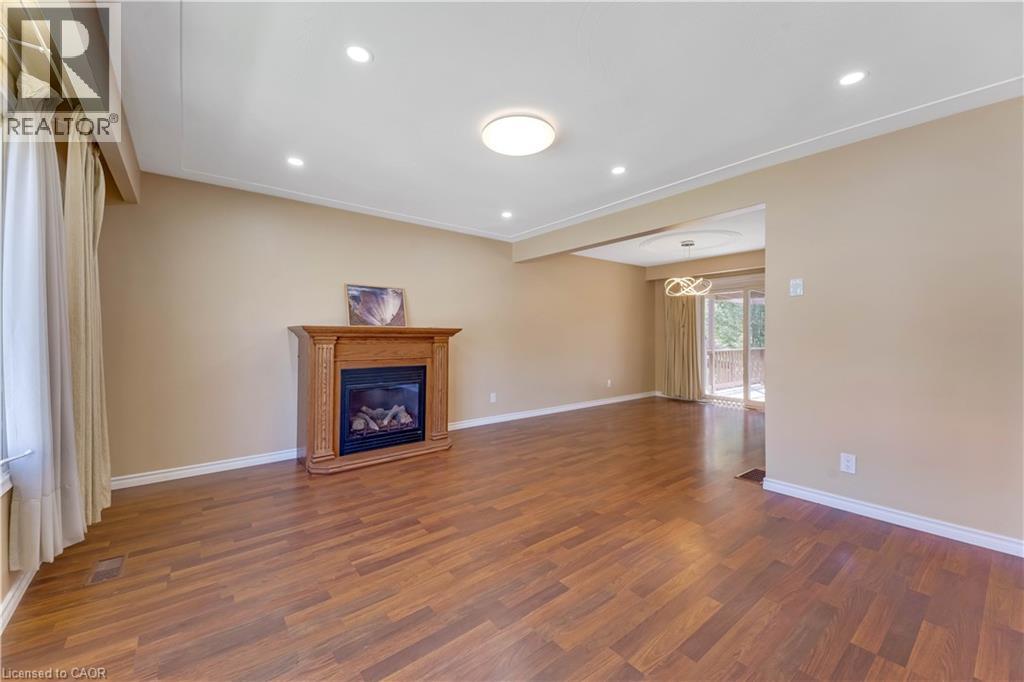 402 LAKEVIEW Drive - 5
