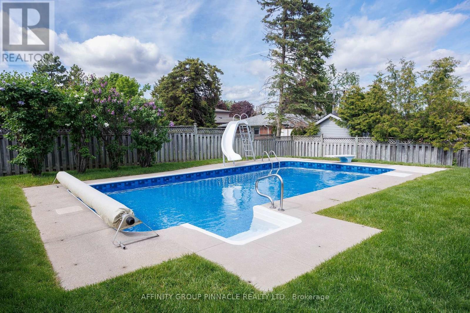 17 EDGEWOOD DRIVE E - 34