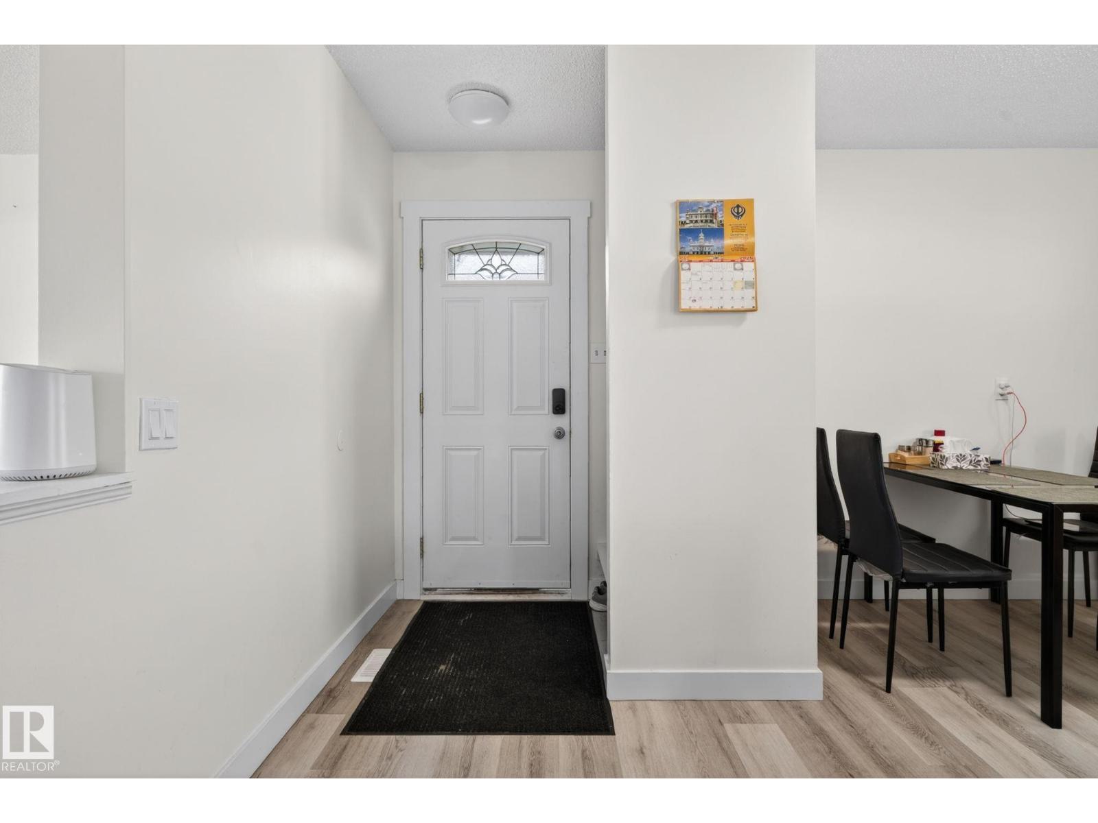 13433 101 ST NW - 10