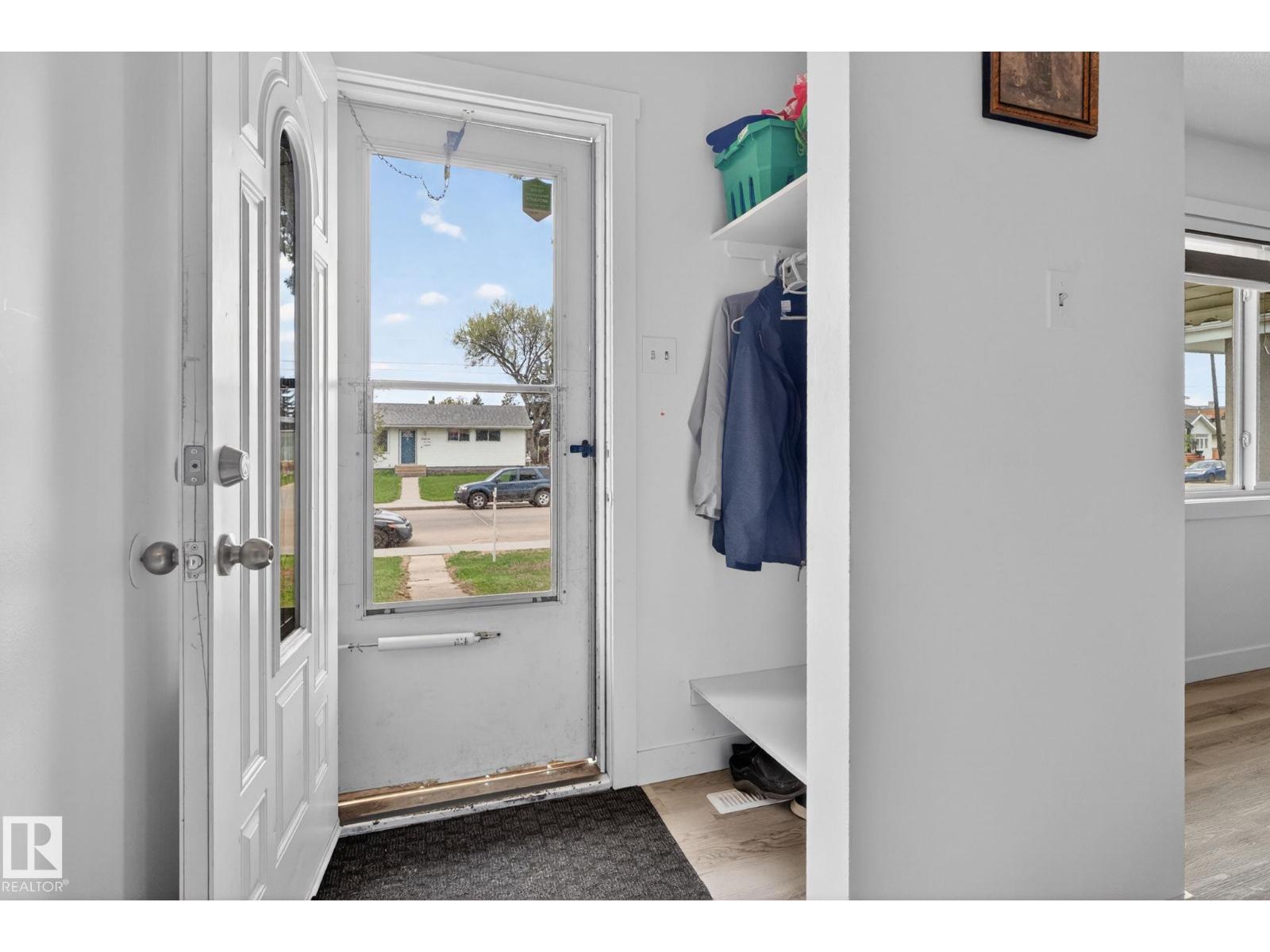 13433 101 ST NW - 11