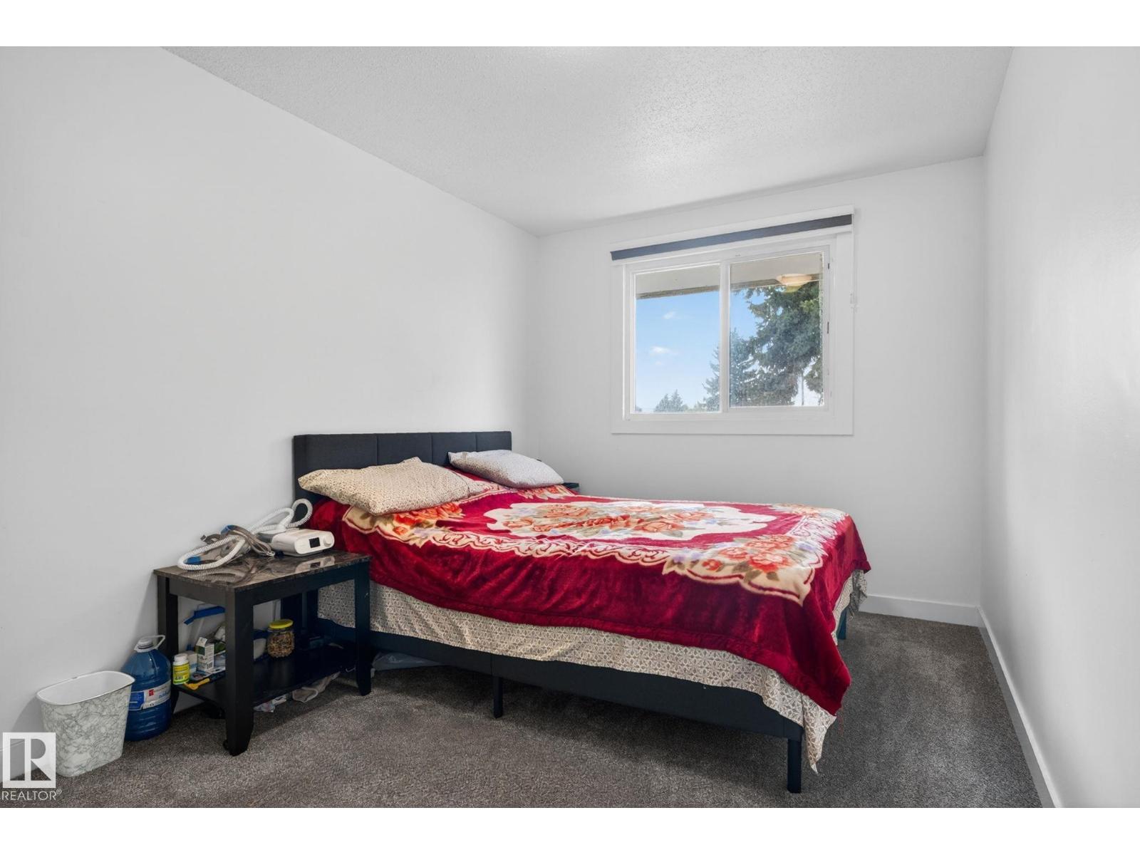 13433 101 ST NW - 16