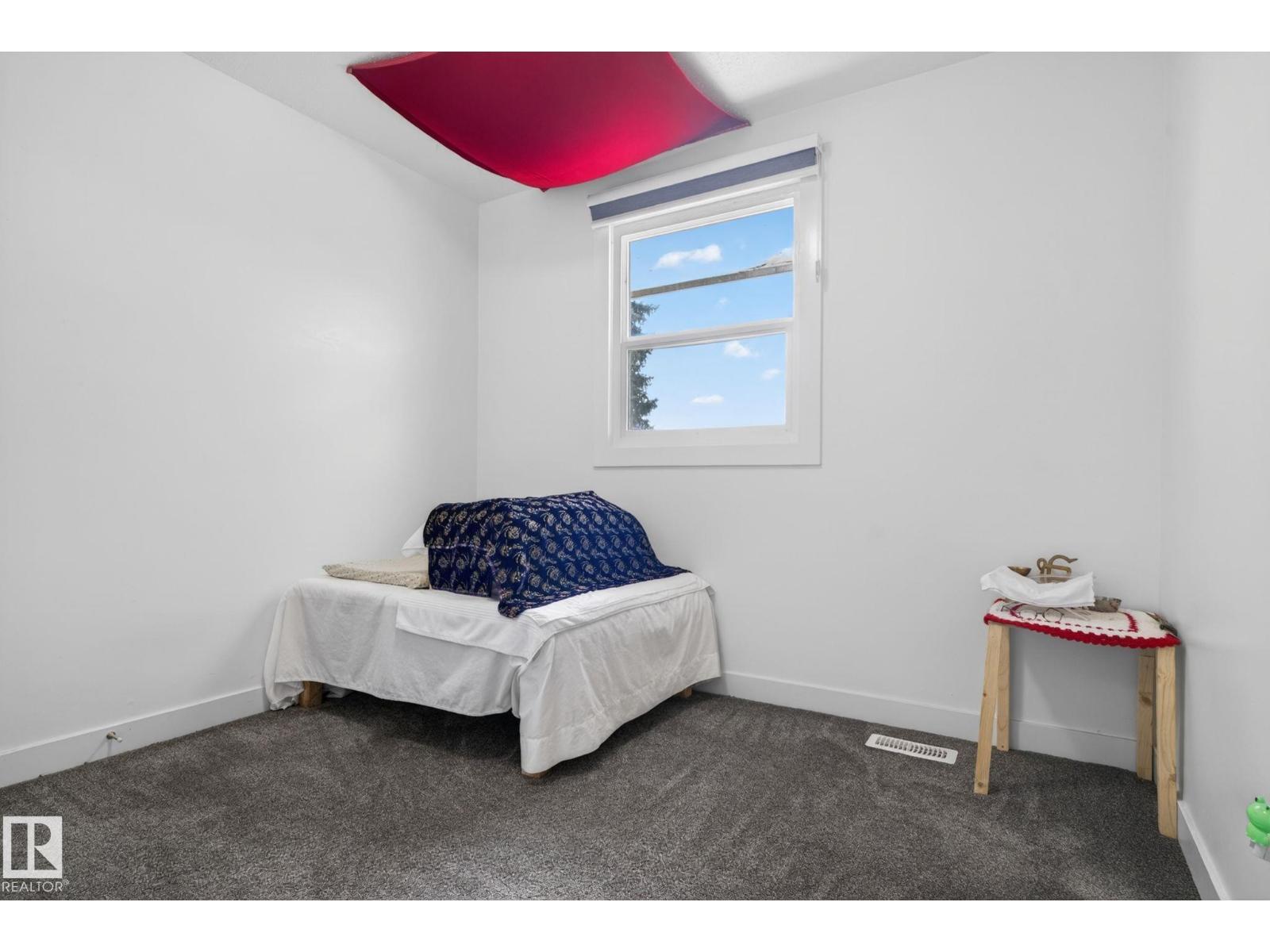13433 101 ST NW - 18