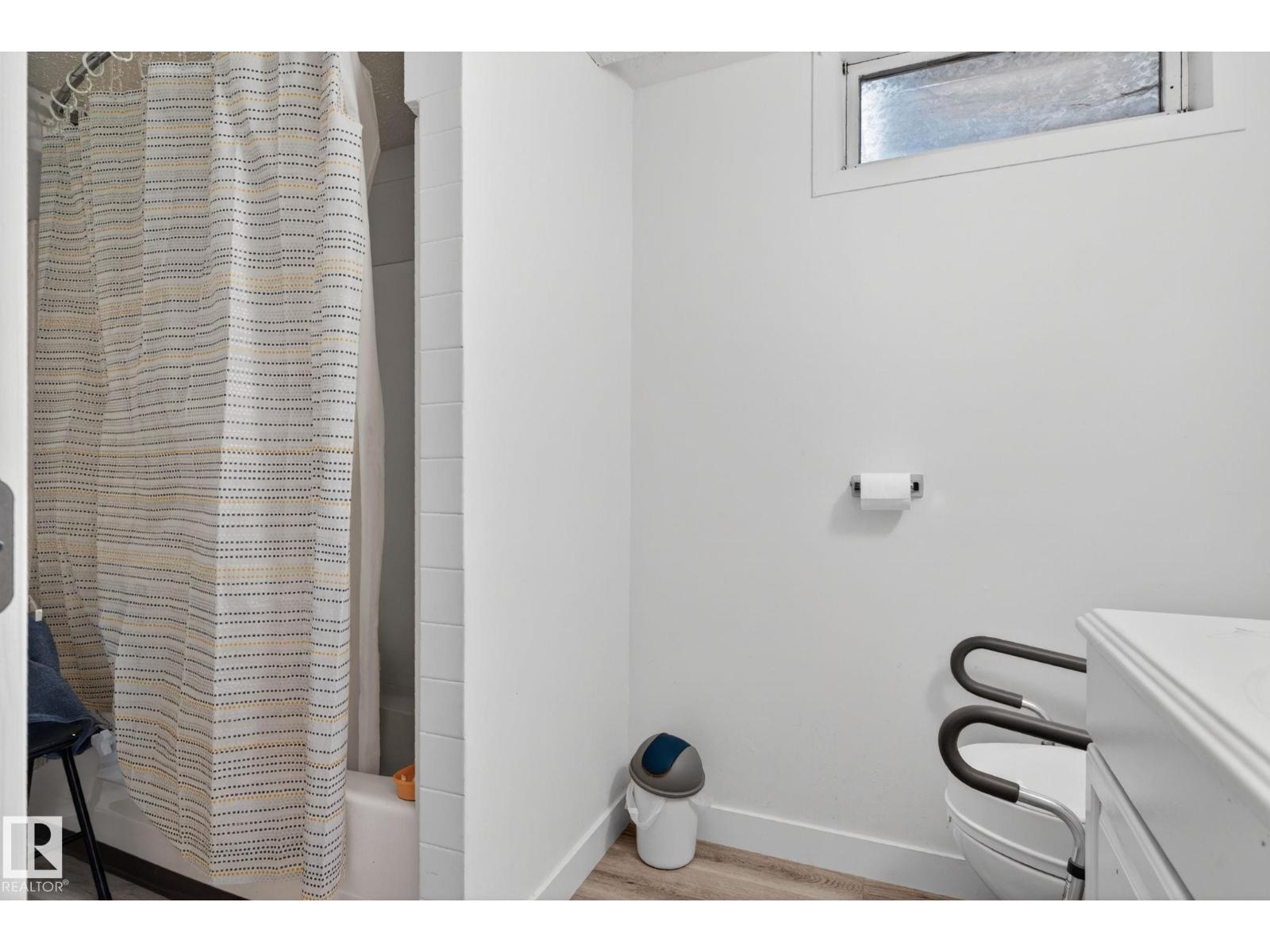 13433 101 ST NW - 30