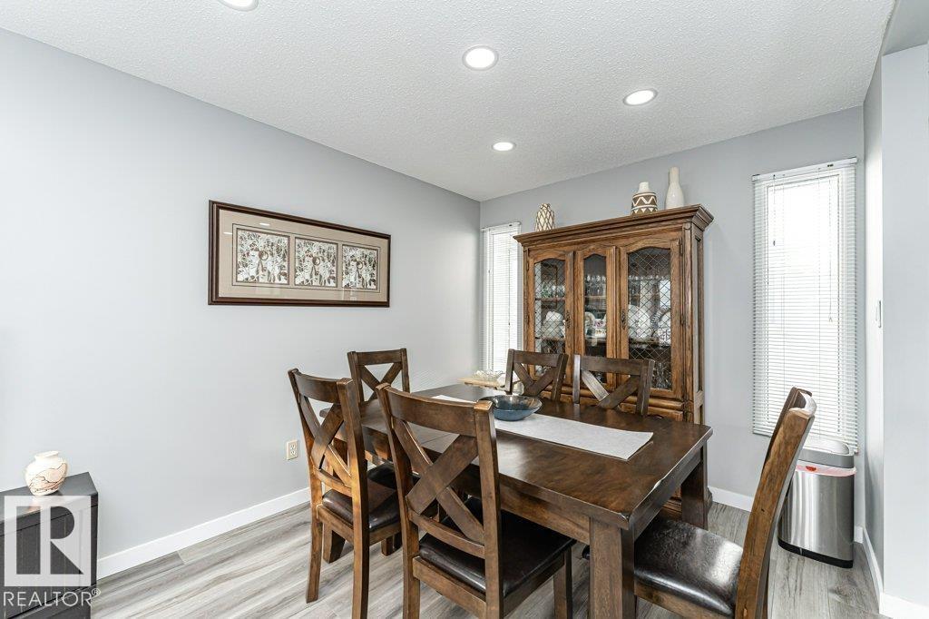 17419 96 ST NW - 13