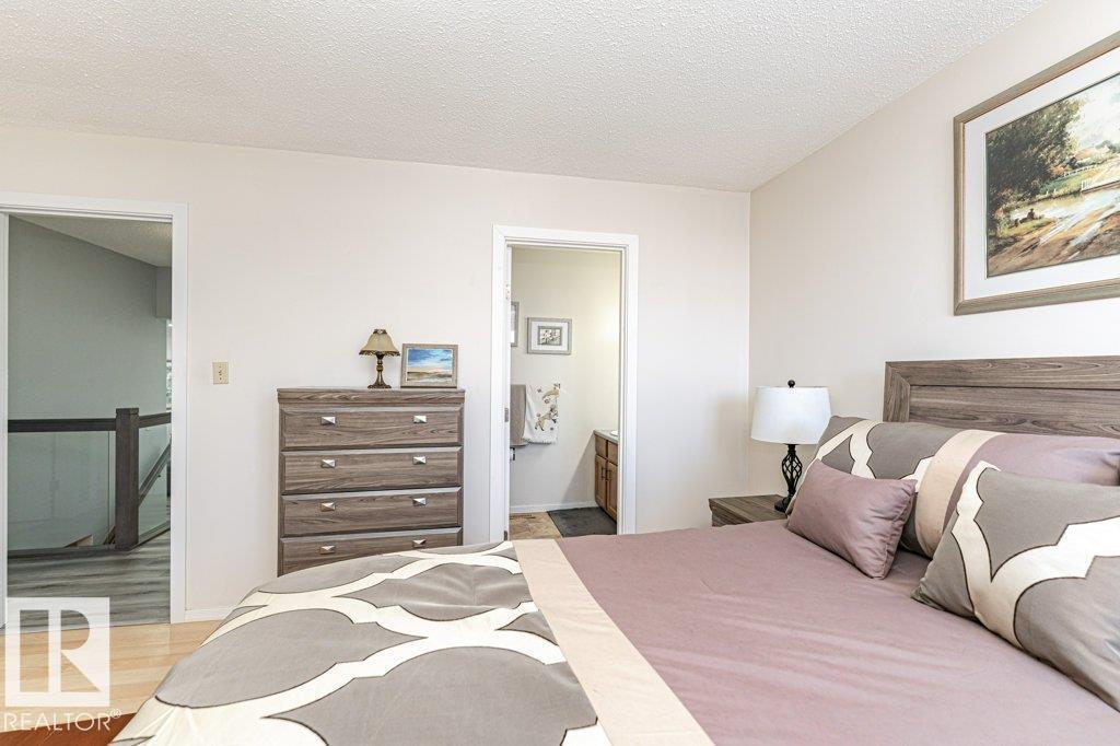 17419 96 ST NW - 23
