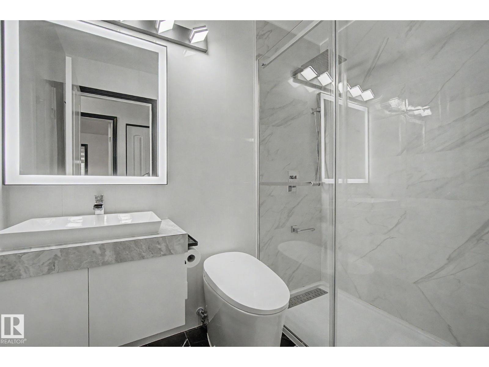 242 NORTHMOUNT DR — photo 31