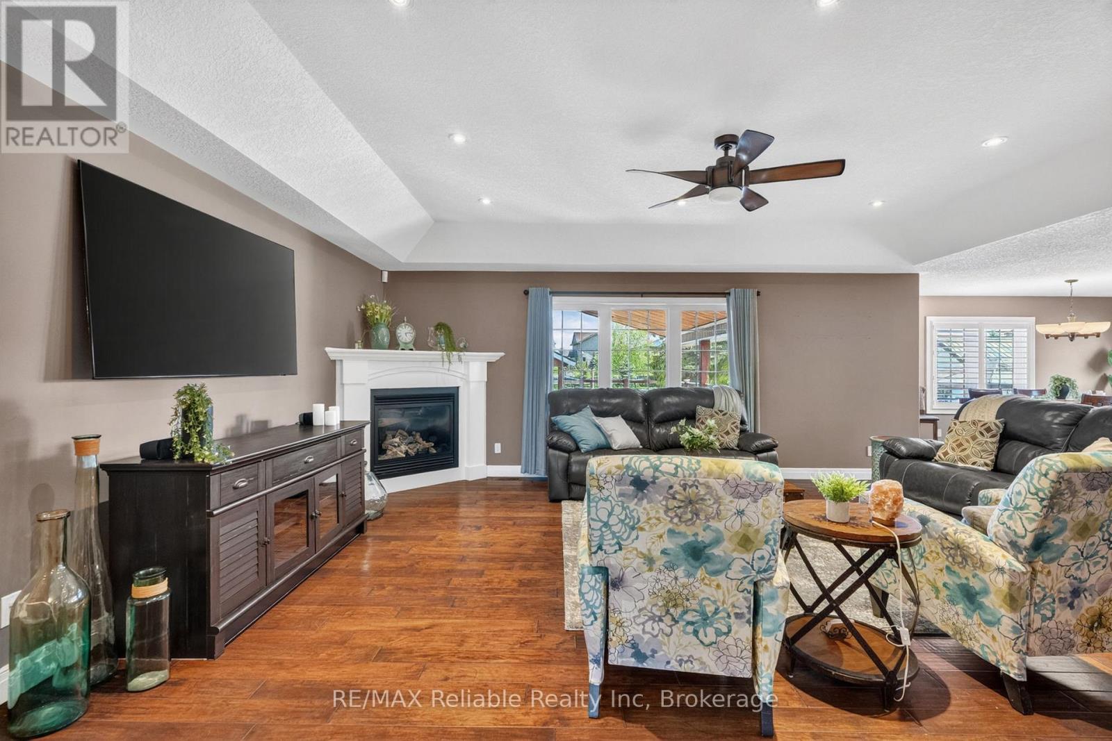 125 FRANCES STREET E - Image 11