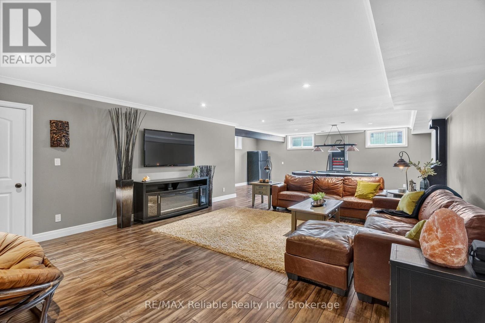 125 FRANCES STREET E - Image 28