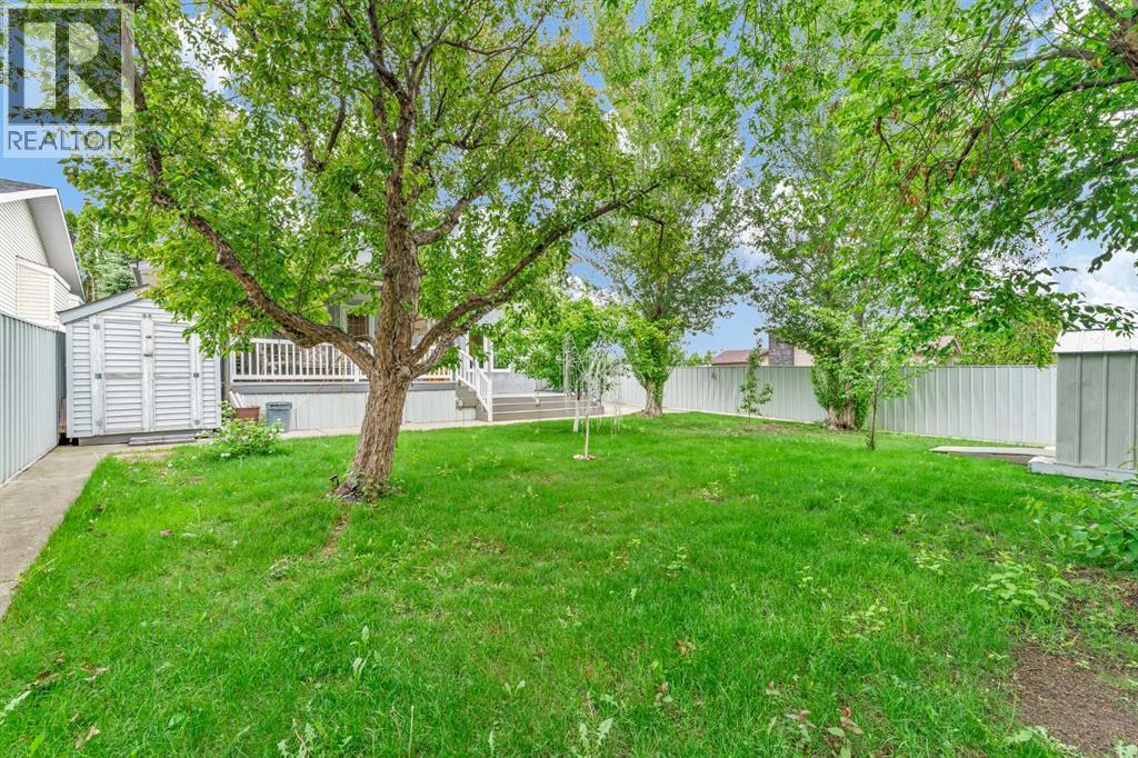 87 Prairie Drive NE - 44